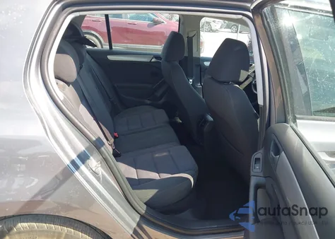 2013 Volkswagen Golf 2.5L 4-Door from USA, damaged, VIN WVWDB7AJ5DW137790